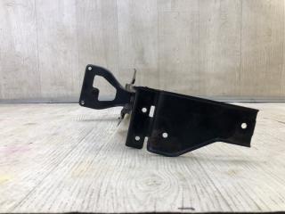Кронштейн замка капота PATHFINDER R52 12-21 2013 3.5 VQ35DE