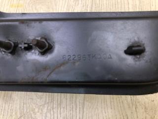 Кронштейн замка капота PATHFINDER R52 12-21 2013 3.5 VQ35DE