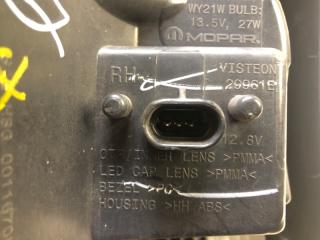 Фонарь наружный правый JOURNEY 08-20 2012 2.4 ED3