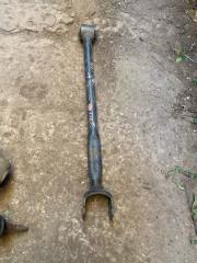 Рычаг задней подвески продольный задний правый TOYOTA VENZA 09-16 Б/У Рычаг задней подвески продольный задний правый TOYOTA VENZA 09-16