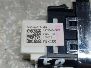 Кнопка центрального замка передняя правая MKZ 13-20