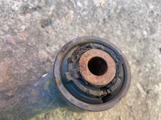 Рычаг задней подвески поперечный нижний задний правый CX-5 (KE) 11-17