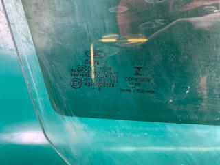 Стекло двери переднее правое FUSION 14- 2016 C15HDTX