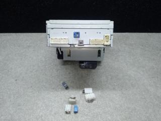 Магнитола CT200 11-17 2013 1.8 2ZRFXE