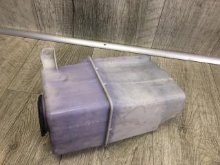 Бачок омывателя TOYOTA TACOMA 05-15 4.0 1GRFE