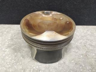 Поршень X-TRAIL/ROGUE T32 13-20 2018 2.5 QR25DE