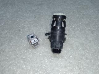 Насос омывателя стекла задний LEXUS CT200 11-17 2013