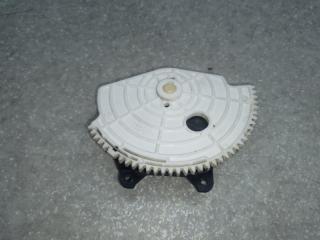 Моторчик заслонки печки LEXUS CT200 11-17 2013