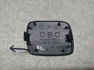 Заглушка буксировочного крюка передняя левая LEXUS CT200 11-17 1.8 2ZRFXE