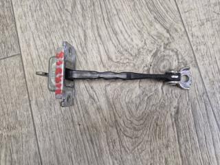 Ограничитель двери передний TOYOTA PRIUS 16- 2017