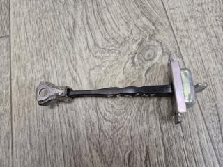 Ограничитель двери передний PRIUS 16- 2017 1.8 2ZRFXE