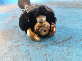 Привод передний правый SIENNA 11-16 2015 3.5 2GR-FE