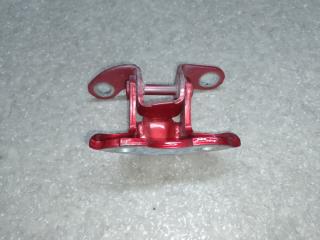 Петля двери верхняя задняя левая TOYOTA PRIUS 16-