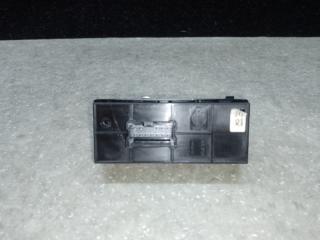 Кнопка стеклоподъемника передняя правая NISSAN X-TRAIL/ROGUE T32 13-20 2.5 QR25DE