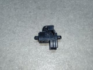 Кнопка стеклоподъемника задняя X-TRAIL/ROGUE T32 13-20 2016 2.5 QR25DE