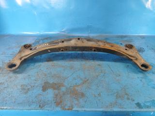 Балка задней подвески ES300 96-01