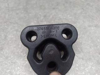 Крепление глушителя NISSAN X-TRAIL/ROGUE T32 13-20 2.5 QR25DE