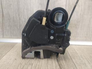 Замок двери задний левый TOYOTA RAV4 05-12 2.4 2AZFE