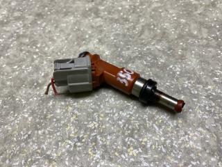 Форсунка топливная TOYOTA SIENNA 03-10