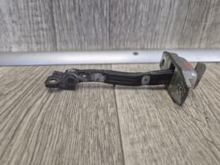 Ограничитель двери передний левый RAV4 05-12 2006 2.4 2AZFE