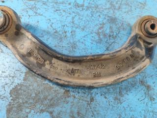 Рычаг задней подвески поперечный верхний правый FORD MUSTANG 15-