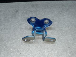 Петля двери верхняя задняя правая TOYOTA CAMRY 70 17- 2.5 A25AFKS