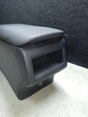 Подлокотник CAMRY 70 17- 2019 2.5 A25AFKS