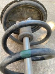 Амортизатор задний правый RX300 98-03 2000 3.0 1MZFE