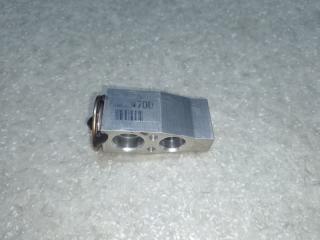 Клапан кондиционера TOYOTA CAMRY 55 14-17 2014