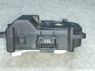 Моторчик заслонки печки CAMRY 55 14-17 2014 2.5 2ARFE
