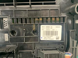 Накладка торпедо под магнитолу MKX 16-18 2016 3.7 C37PDED