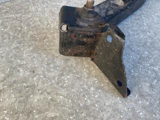 Кронштейн левый FORD ESCAPE 12-19 T20HDTX