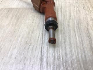 Форсунка топливная TOYOTA VENZA 09-16 3.5 2GR-FE