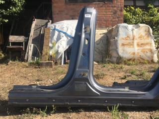 Стойка кузова средняя левая SANTA FE (TM) 18-23