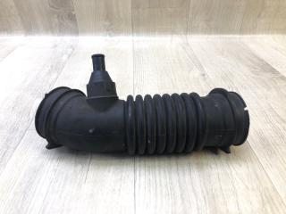 Патрубок воздушного фильтра TOYOTA COROLLA 150 06-13 2011 Б/У Патрубок воздушного фильтра TOYOTA COROLLA 150 06-13 2011