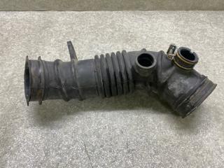 Патрубок воздушного фильтра RAV4 05-12 2006 2.4 2AZFE