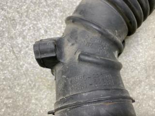 Патрубок воздушного фильтра TOYOTA RAV4 05-12 2.4 2AZFE