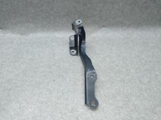 Петля капота правая FORESTER 12-19 2013 2.5 FB25B