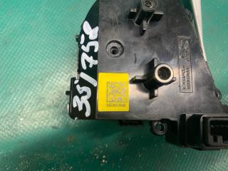 Кнопки на руль правые ELANTRA AD 16- 2016 2.0 G4NH