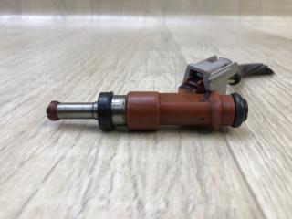 Форсунка топливная SIENNA 11-16 2014 3.5 2GR-FE