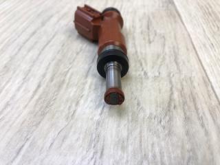 Форсунка топливная SIENNA 11-16 2014 3.5 2GR-FE