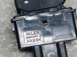 Кнопка обогрева сидений передняя правая FORESTER 12-19 2013 2.5 FB25B