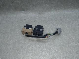 Кнопка открывания багажника внутренняя FORESTER 12-19 2013 2.5 FB25B