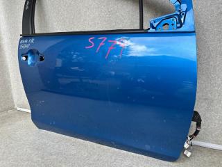 Дверь передняя правая PRIUS C/AQUA 11-14