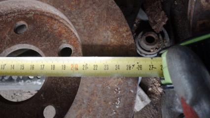 Тормозной диск задний AURIS 06-12