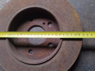 Тормозной диск задний TOYOTA AURIS 06-12