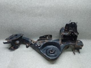 Рычаг задней подвески продольный правый NISSAN X-TRAIL/ROGUE T32 13-20 2016