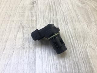 Датчик положения распредвала HYUNDAI ELANTRA GD 12-17 2014 Б/У Датчик положения распредвала HYUNDAI ELANTRA GD 12-17 2014