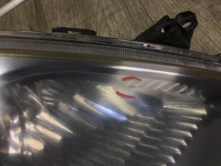 Фара правая PRIUS - 20 03-11