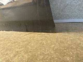 Дверь передняя левая PRIUS - 30 09-17